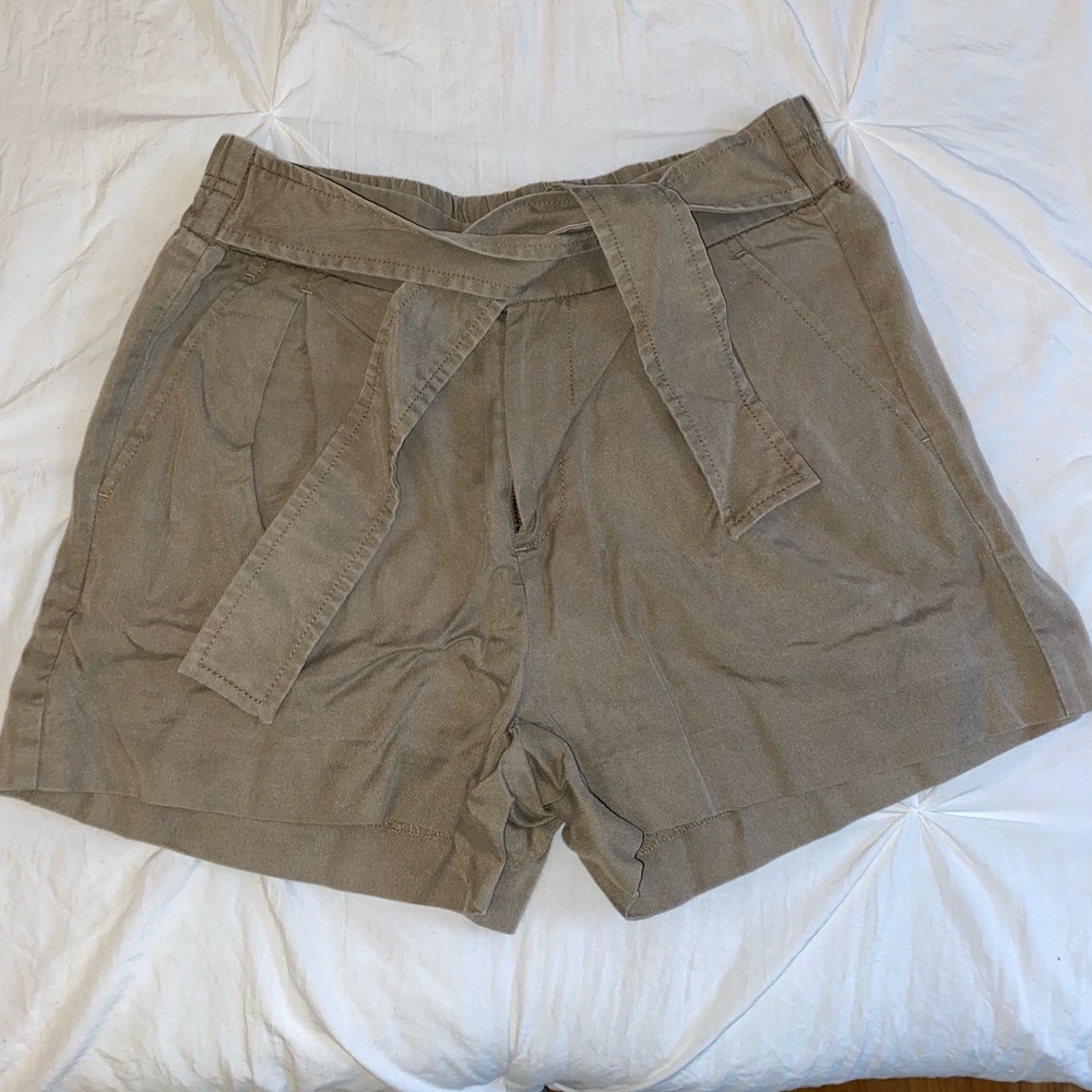 khaki colored paper bag shorts
